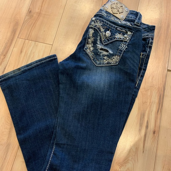 Designer Jeans - Picture 6 of 8